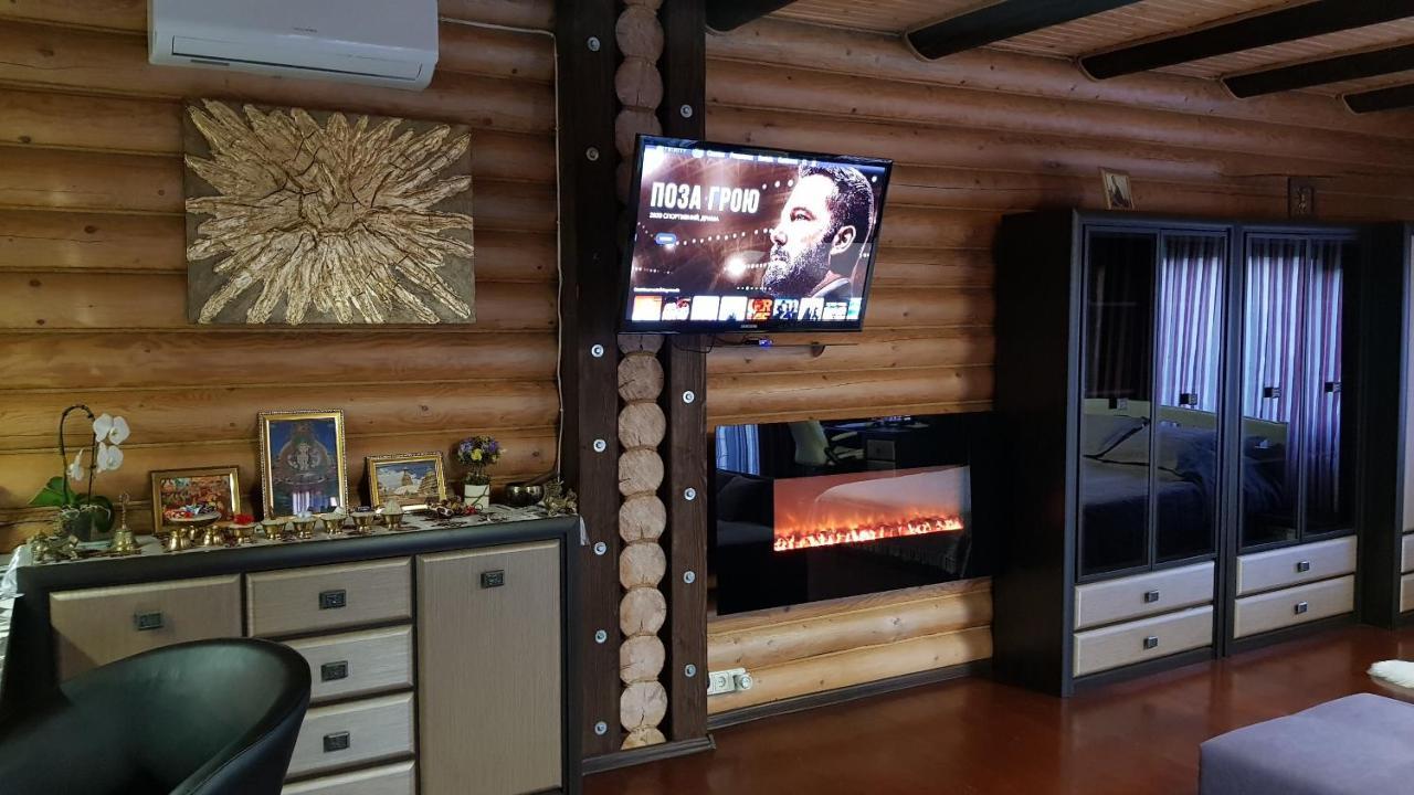 Luxury Villa With Pool And Sauna Cernăuți Exterior foto