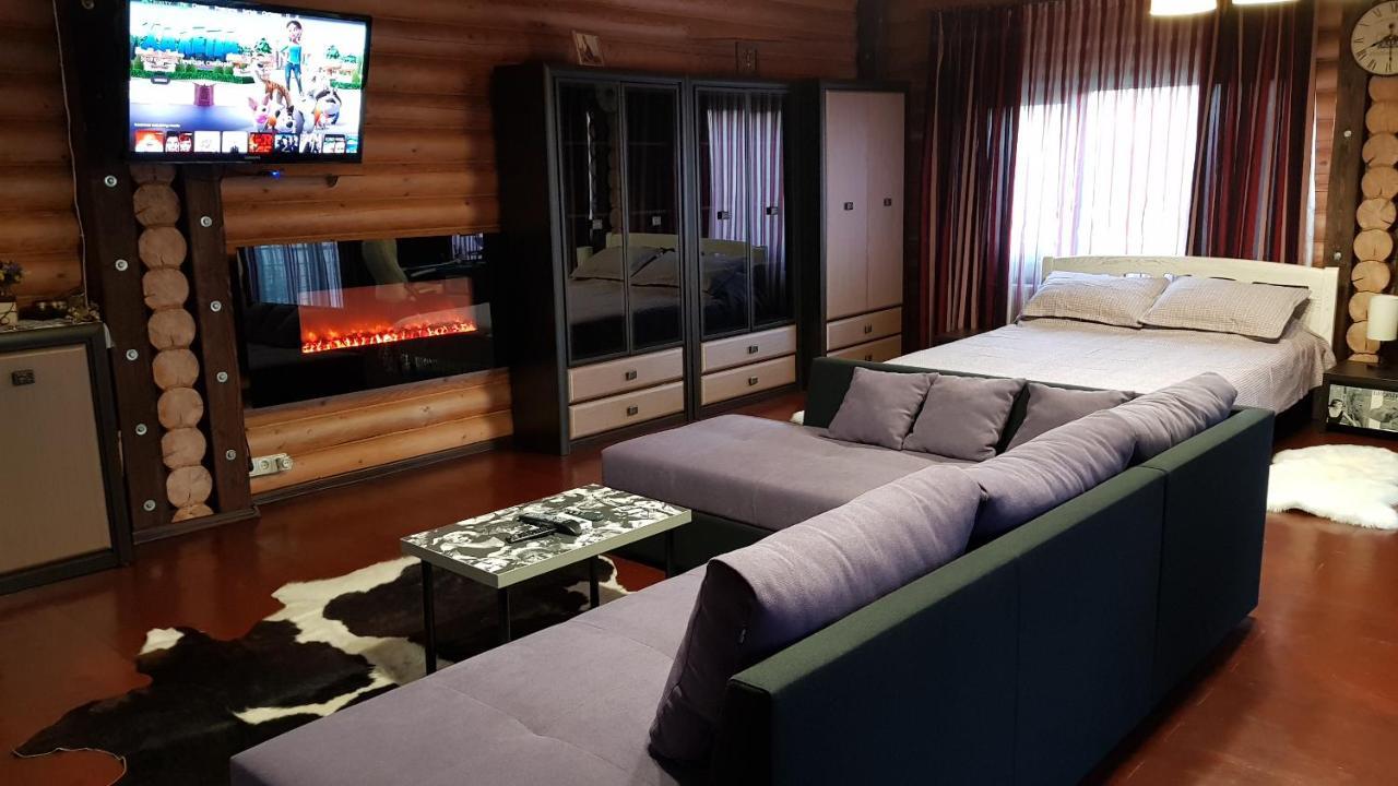 Luxury Villa With Pool And Sauna Cernăuți Exterior foto