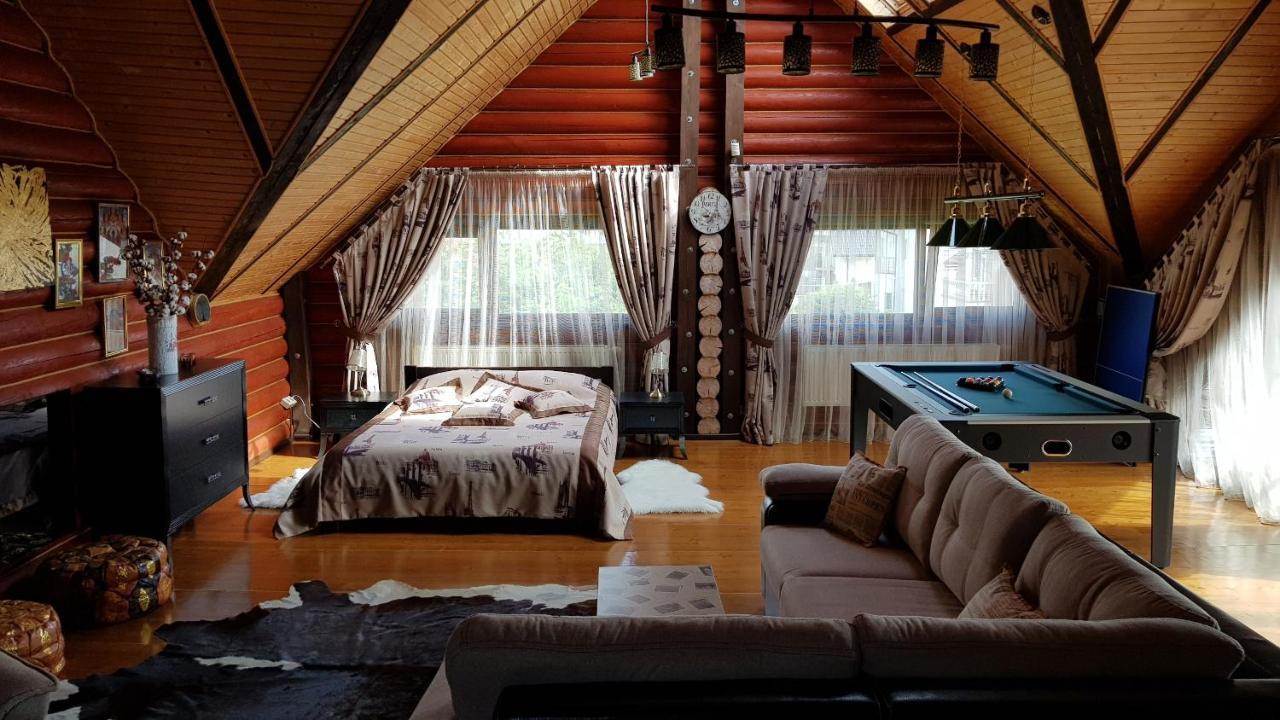 Luxury Villa With Pool And Sauna Cernăuți Exterior foto