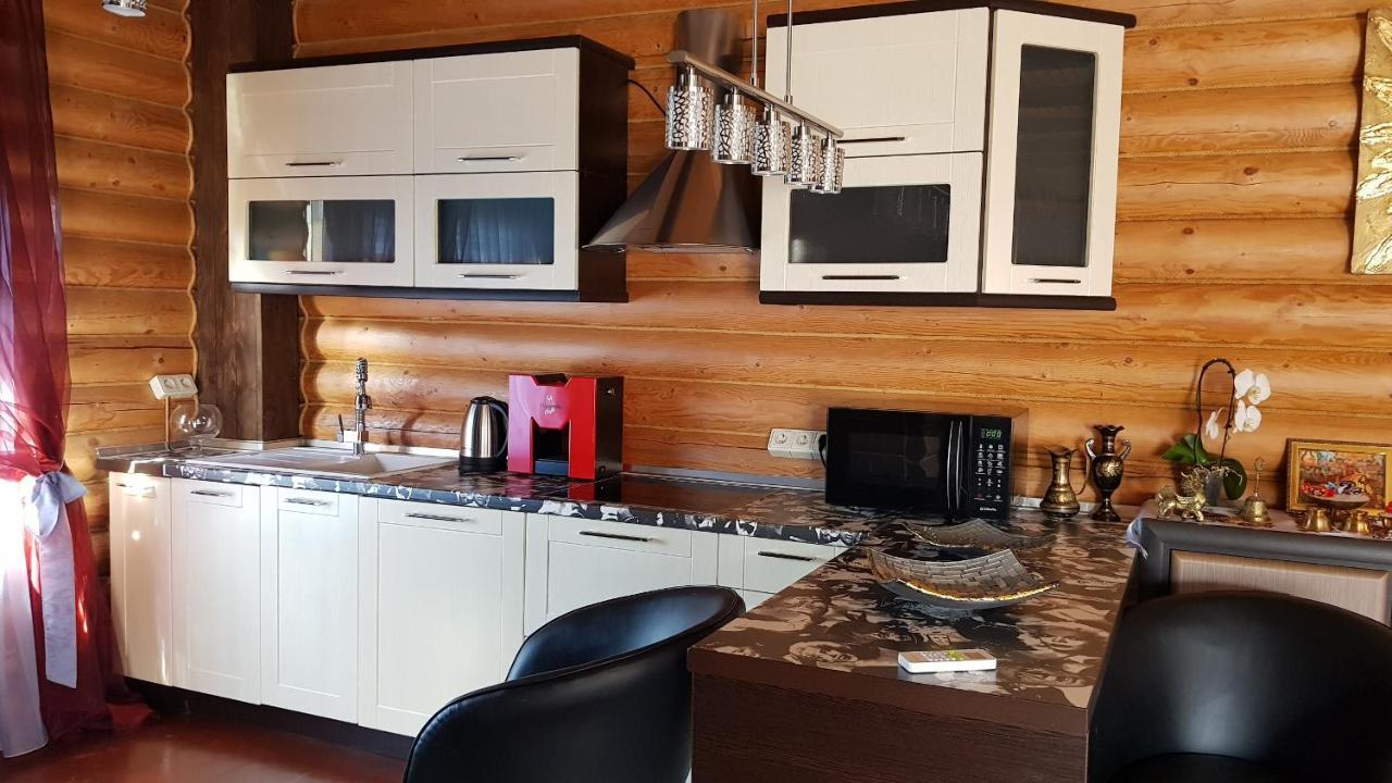 Luxury Villa With Pool And Sauna Cernăuți Exterior foto