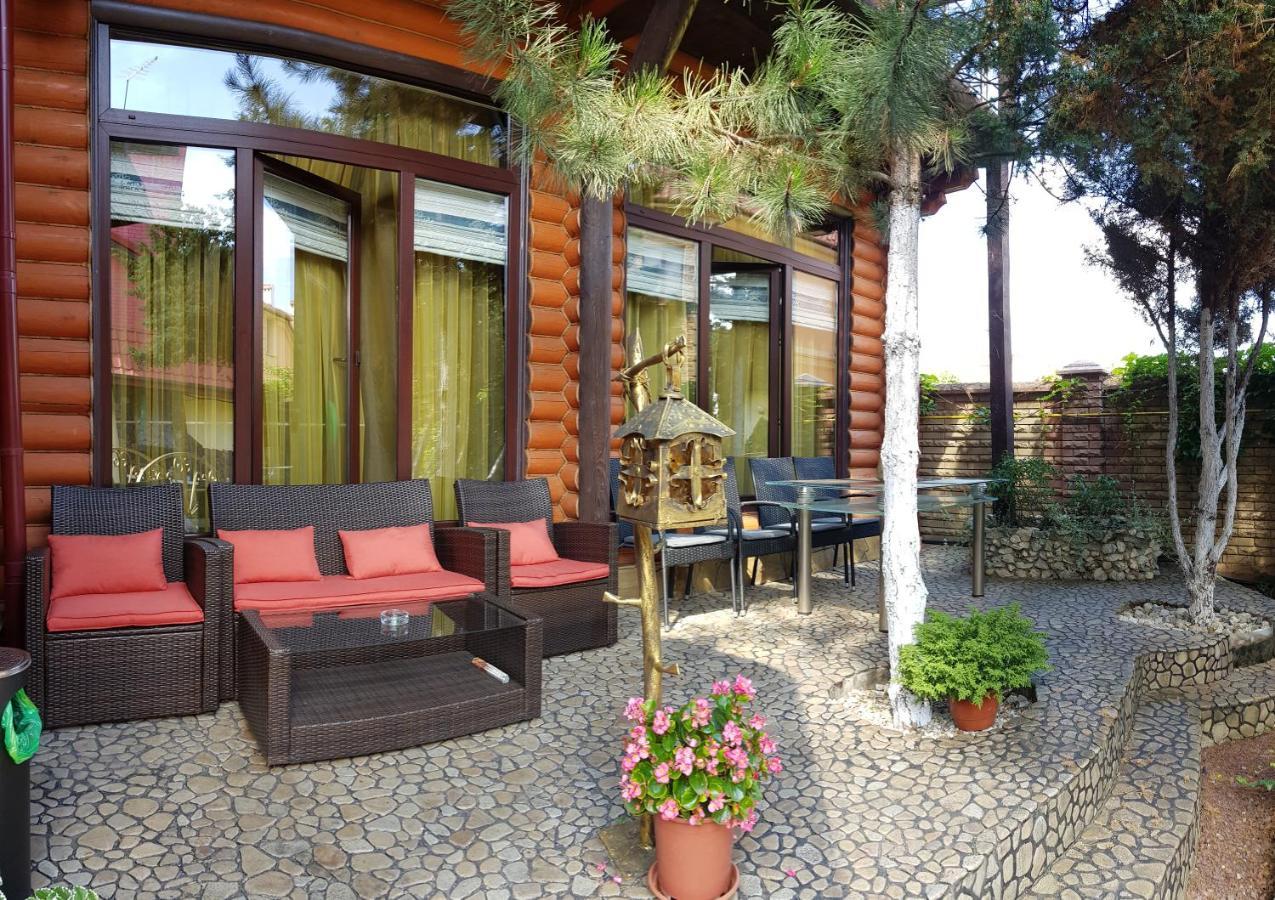 Luxury Villa With Pool And Sauna Cernăuți Exterior foto