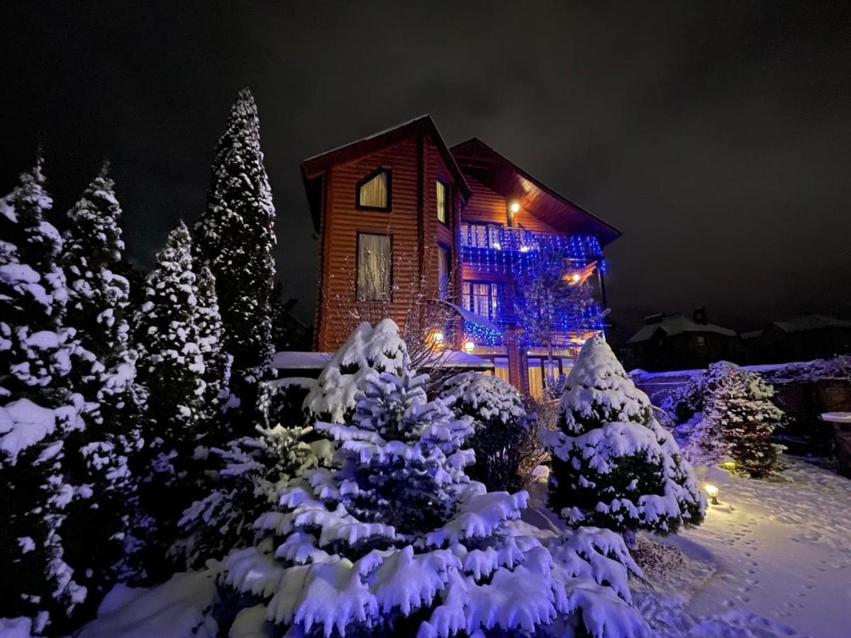 Luxury Villa With Pool And Sauna Cernăuți Exterior foto
