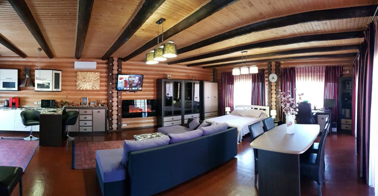 Luxury Villa With Pool And Sauna Cernăuți Exterior foto